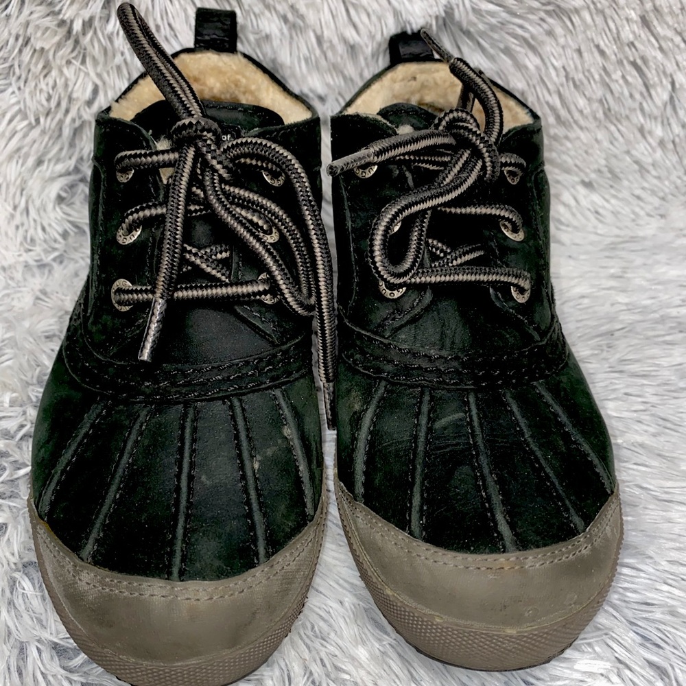 UGG short weather boots